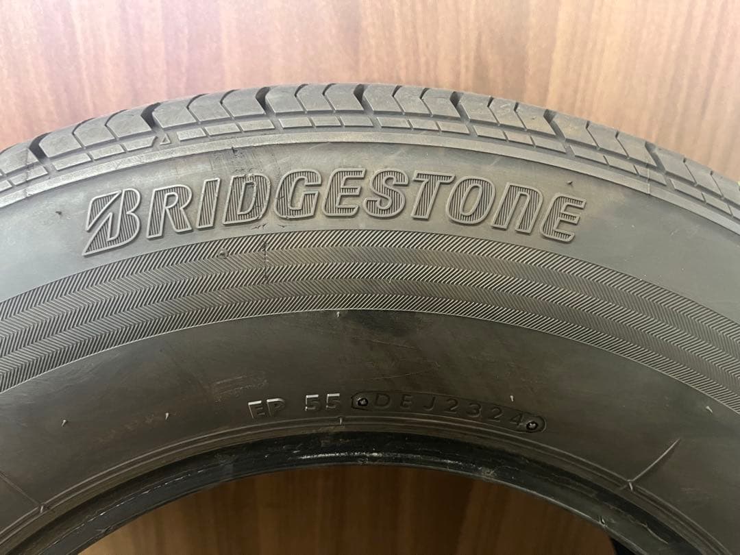 ②2024年製 ブリヂストン 中古夏タイヤ 195/80R15 LT 1本