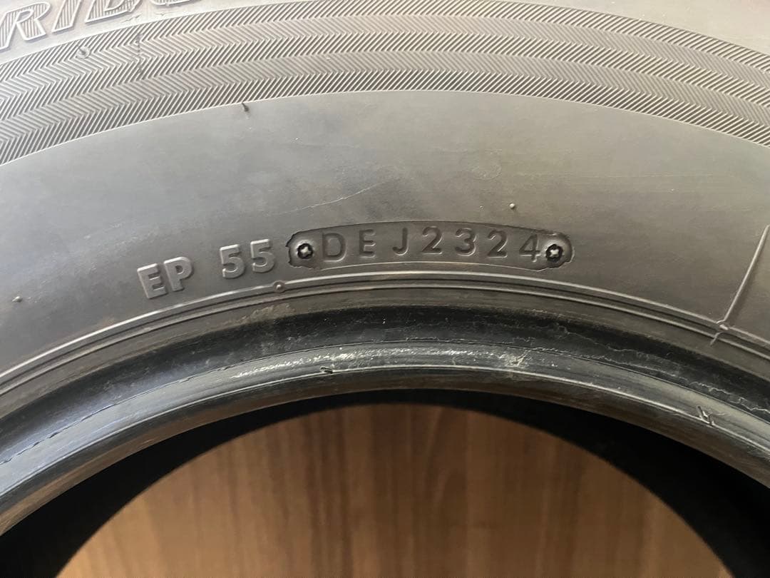 ②2024年製 ブリヂストン 中古夏タイヤ 195/80R15 LT 1本