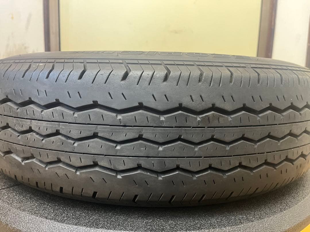 ②2024年製 ブリヂストン 中古夏タイヤ 195/80R15 LT 1本