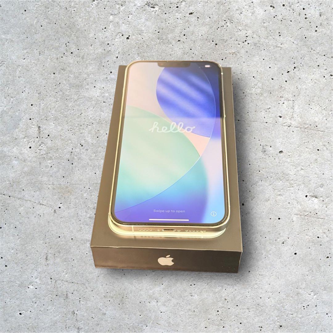 【美品】Apple iPhone 13 Pro Max 256Gシルバー