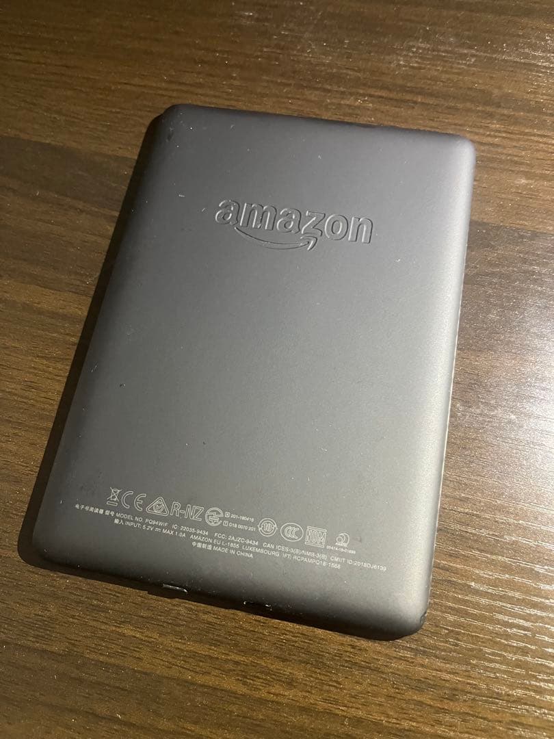 バ*ラ様 Kindle 電子書籍リーダー 本体 ケース付