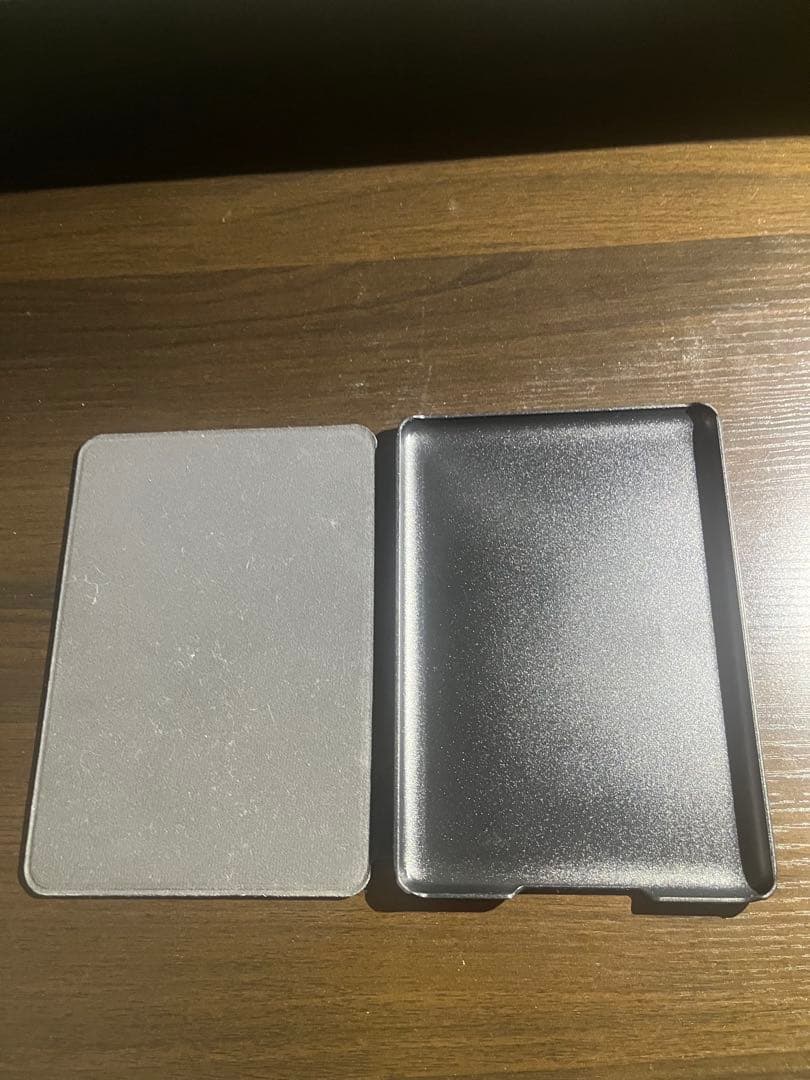 バ*ラ様 Kindle 電子書籍リーダー 本体 ケース付