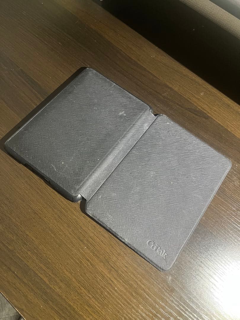 バ*ラ様 Kindle 電子書籍リーダー 本体 ケース付