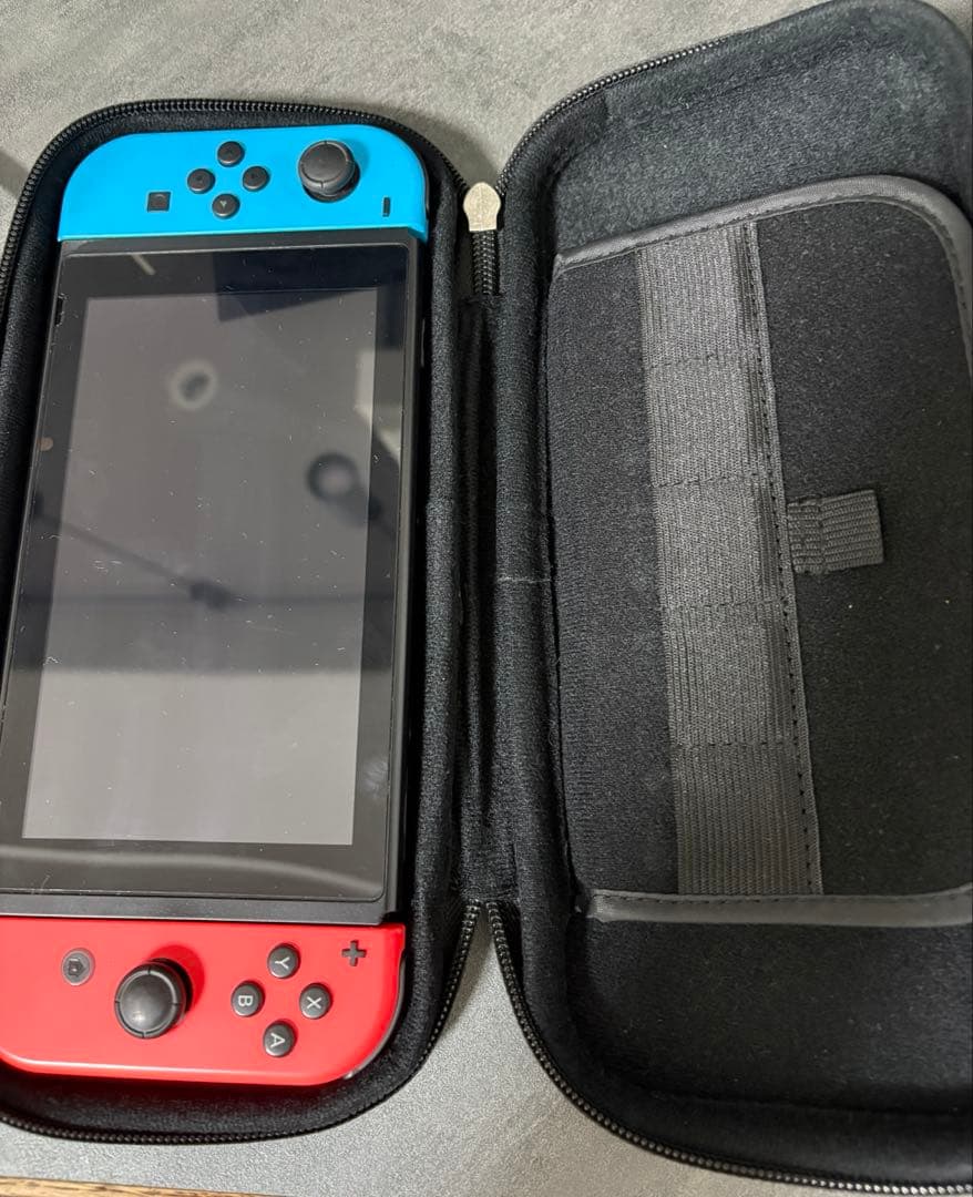Switch 1 本体　ケース付