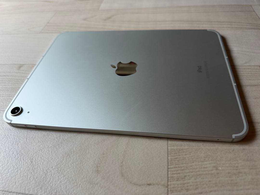 iPad 10 世代　セルラー