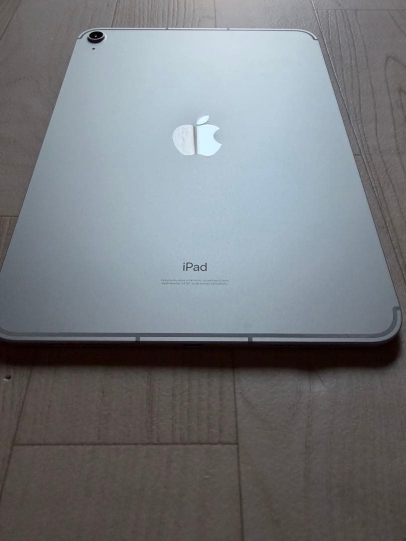 iPad 10 世代　セルラー