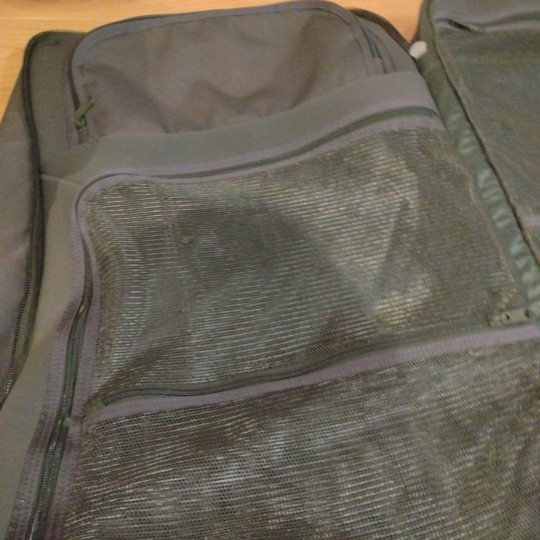 バートン BURTON キャリーバッグ　90L キャリーケース　コロコロ