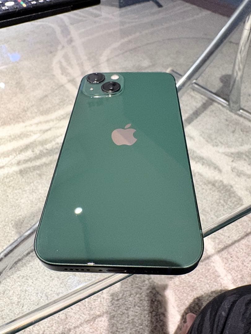 Apple iPhone 13 グリーン 本体　付属品箱あり　フィルム付き