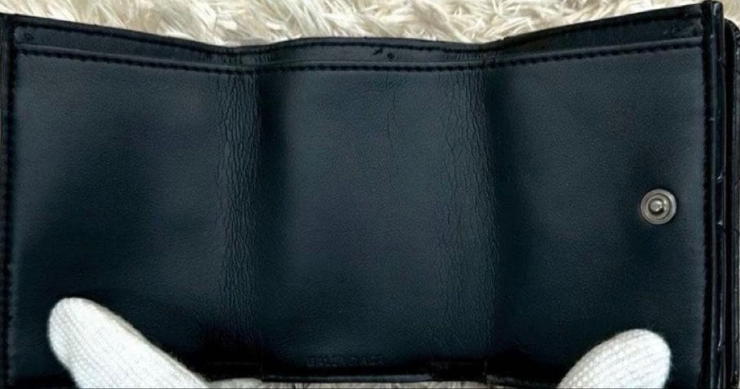 バレンシアガ 三つ折財布 ブラック パテント エブリデイ ユニセックス