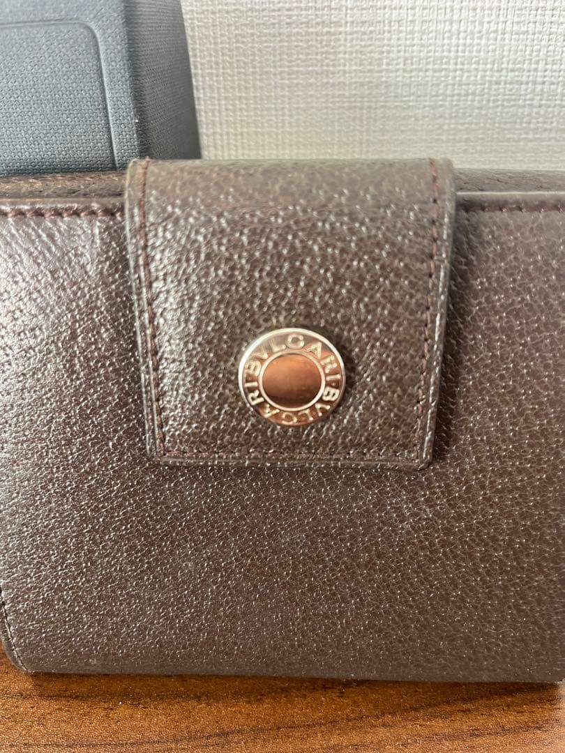 BVLGARI ブラウンレザー 二つ折り財布