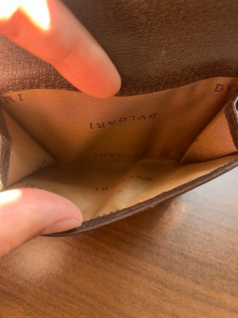 BVLGARI ブラウンレザー 二つ折り財布