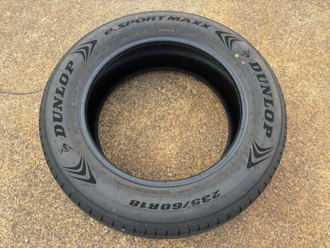 【②/②】 DUNLOP e.SPORT MAXX 235/60R18 2025