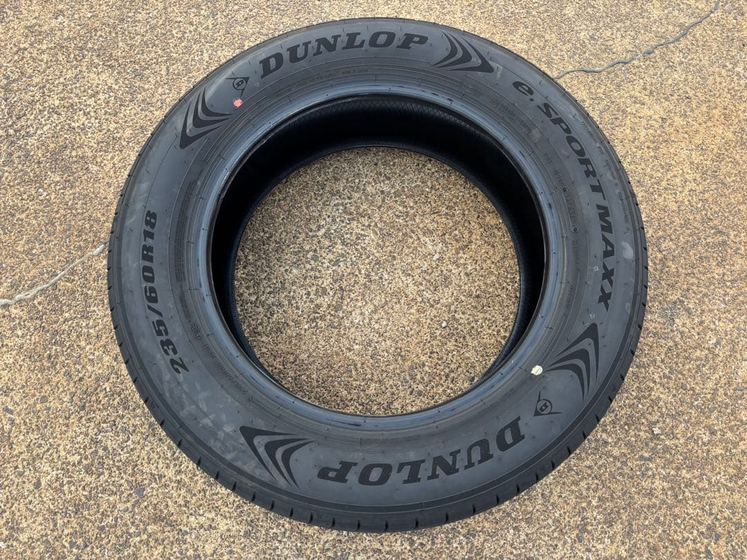 【②/②】 DUNLOP e.SPORT MAXX 235/60R18 2025