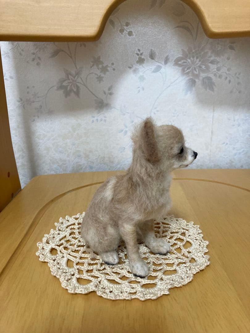羊毛フェルト　ハンドメイド　チワワ