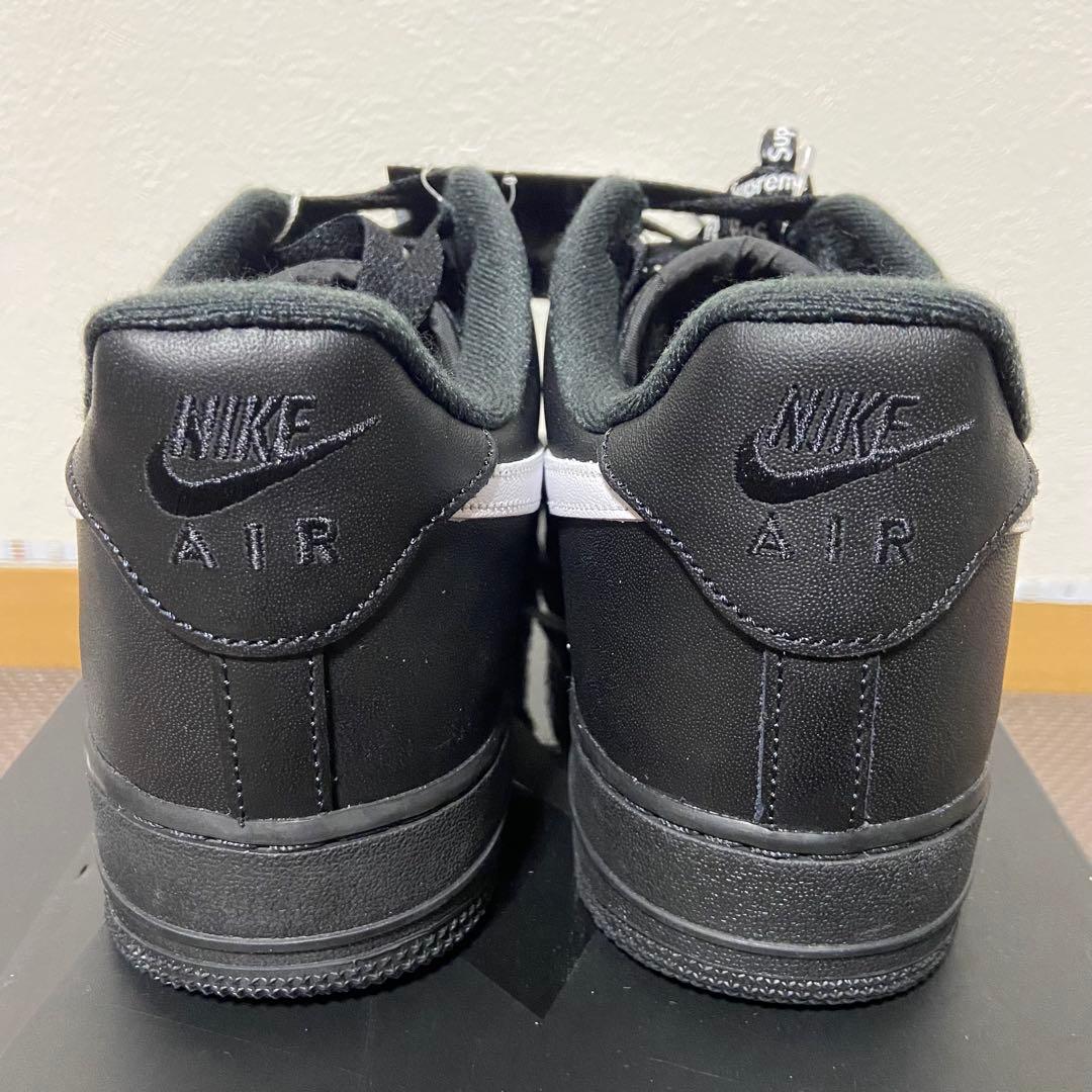 靴 Supreme Nike Air Force 1 Low Black/White