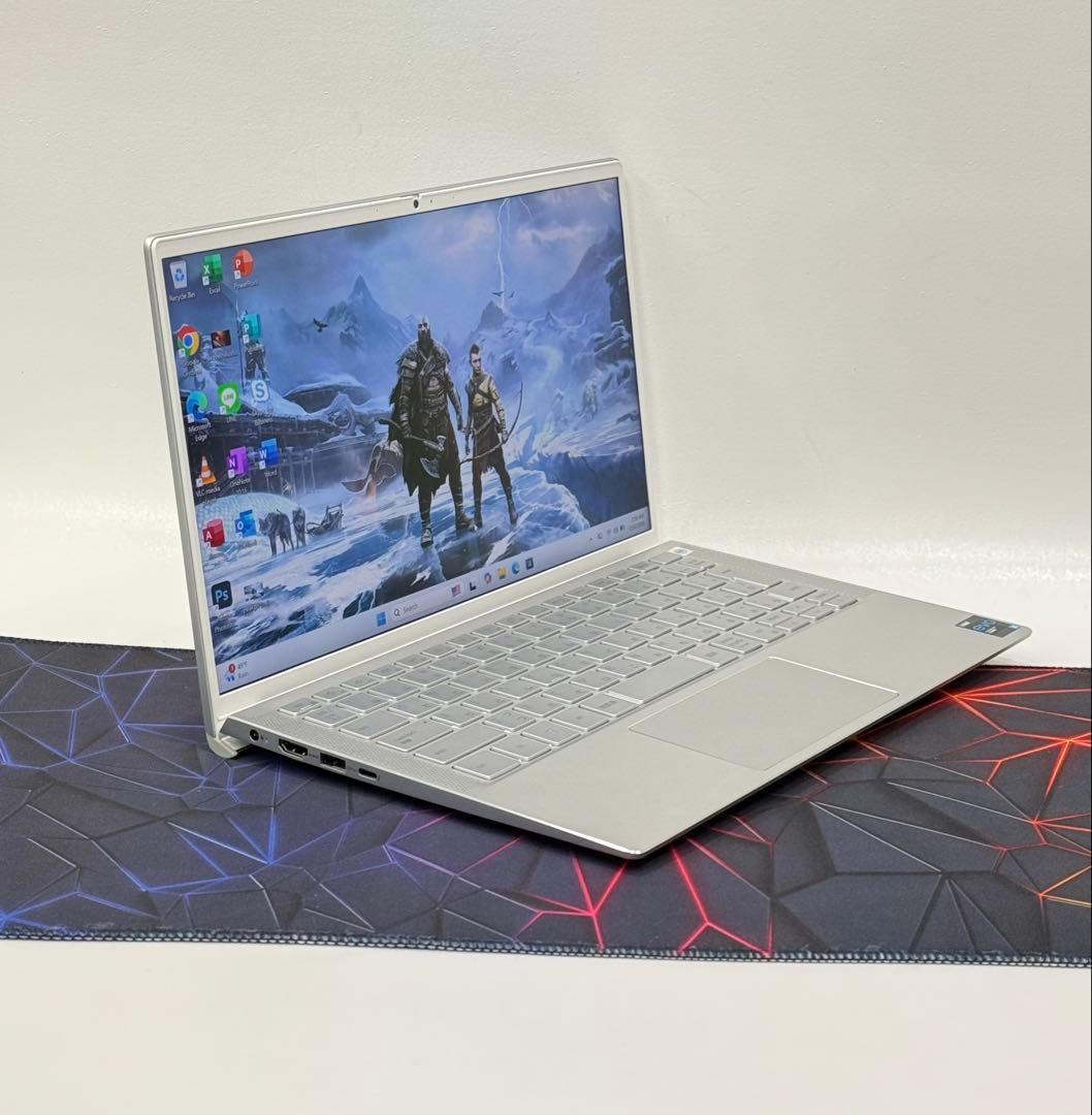 11世代 i5デルノートDell Inspiron/8GB/ 512GBフルHD