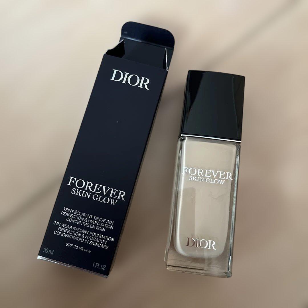 Dior Forever Skin Glow 30ml 0N 【おまけ付き】