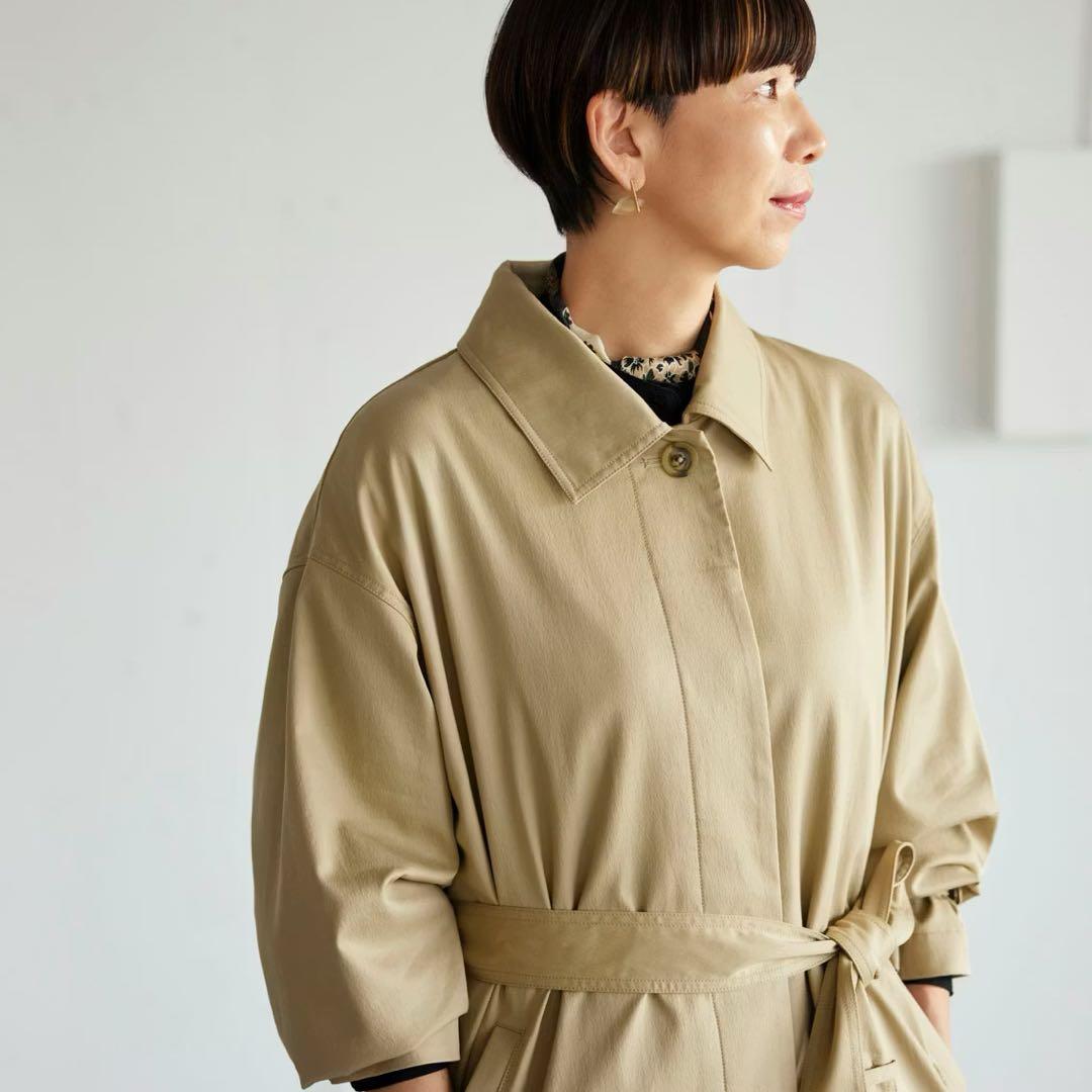 美品　クラシトリップスパブリッシング　トレンチコート