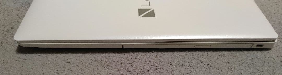 【美品】NEC LaVie NS150/K