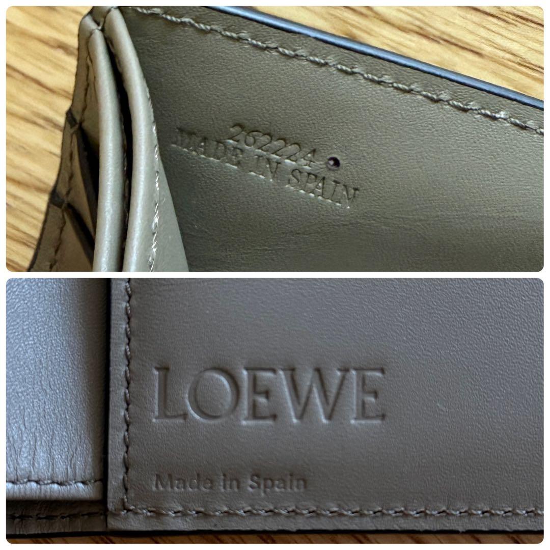 LOEWE バイフォールド　ウォレット　二つ折り財布　札入れ