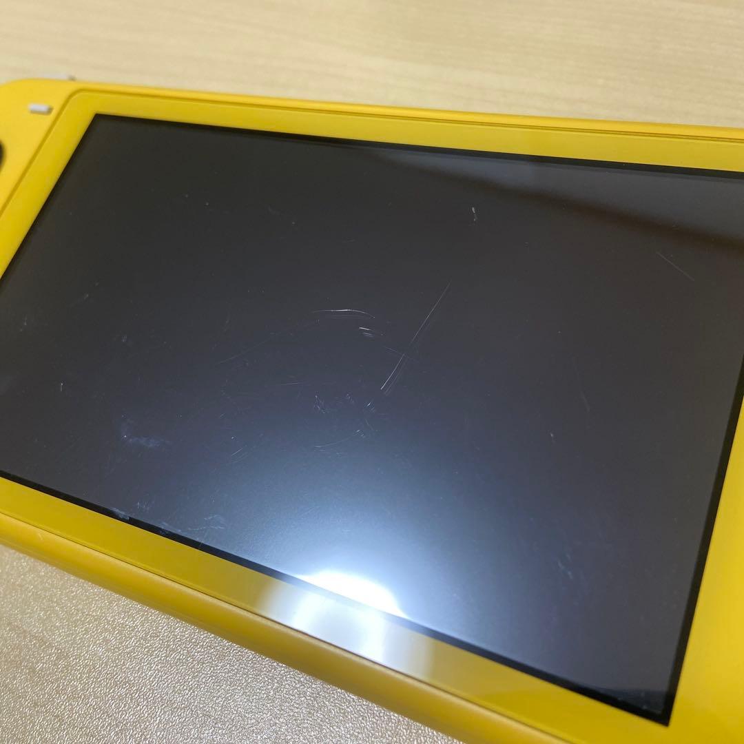 Nintendo Switch Lite ニンテンドースイッチライト イエロー