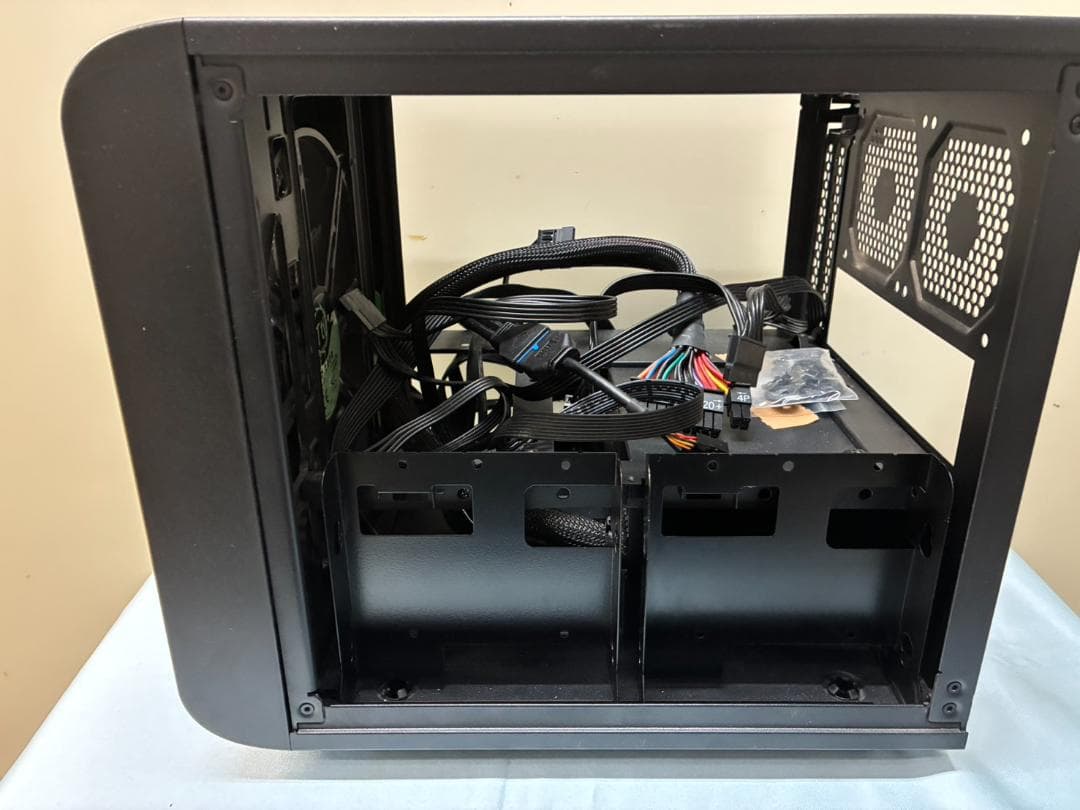 Mini-ITX PCケース Core V1 電源付