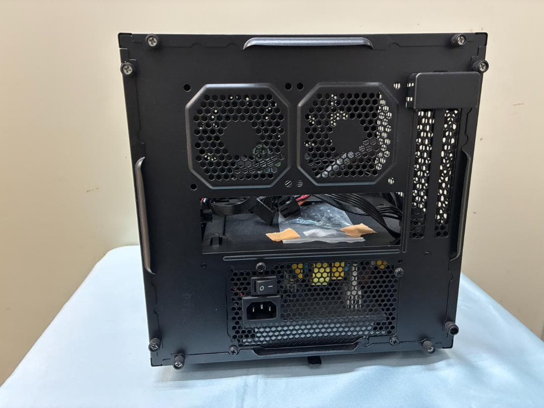 Mini-ITX PCケース Core V1 電源付