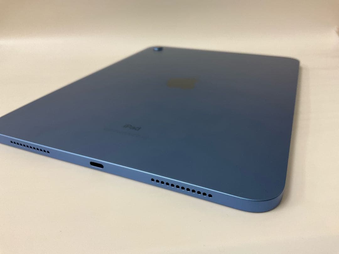 【美品・BT97％】iPad 第10世代 64GB Wifiモデル ブルー