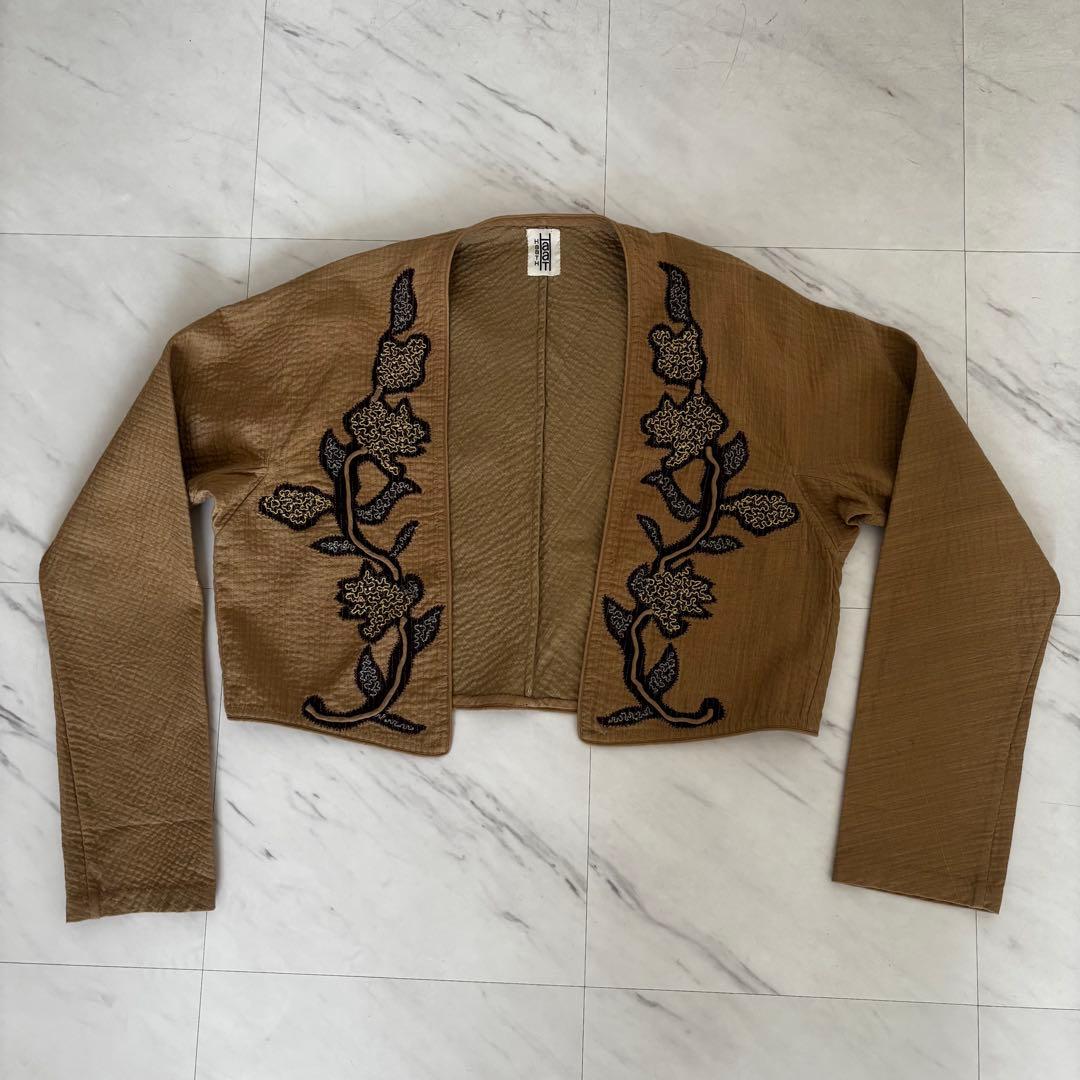 ISSEY MIYAKE HaaT 刺繍デザインボレロ サイズ2 ショート丈