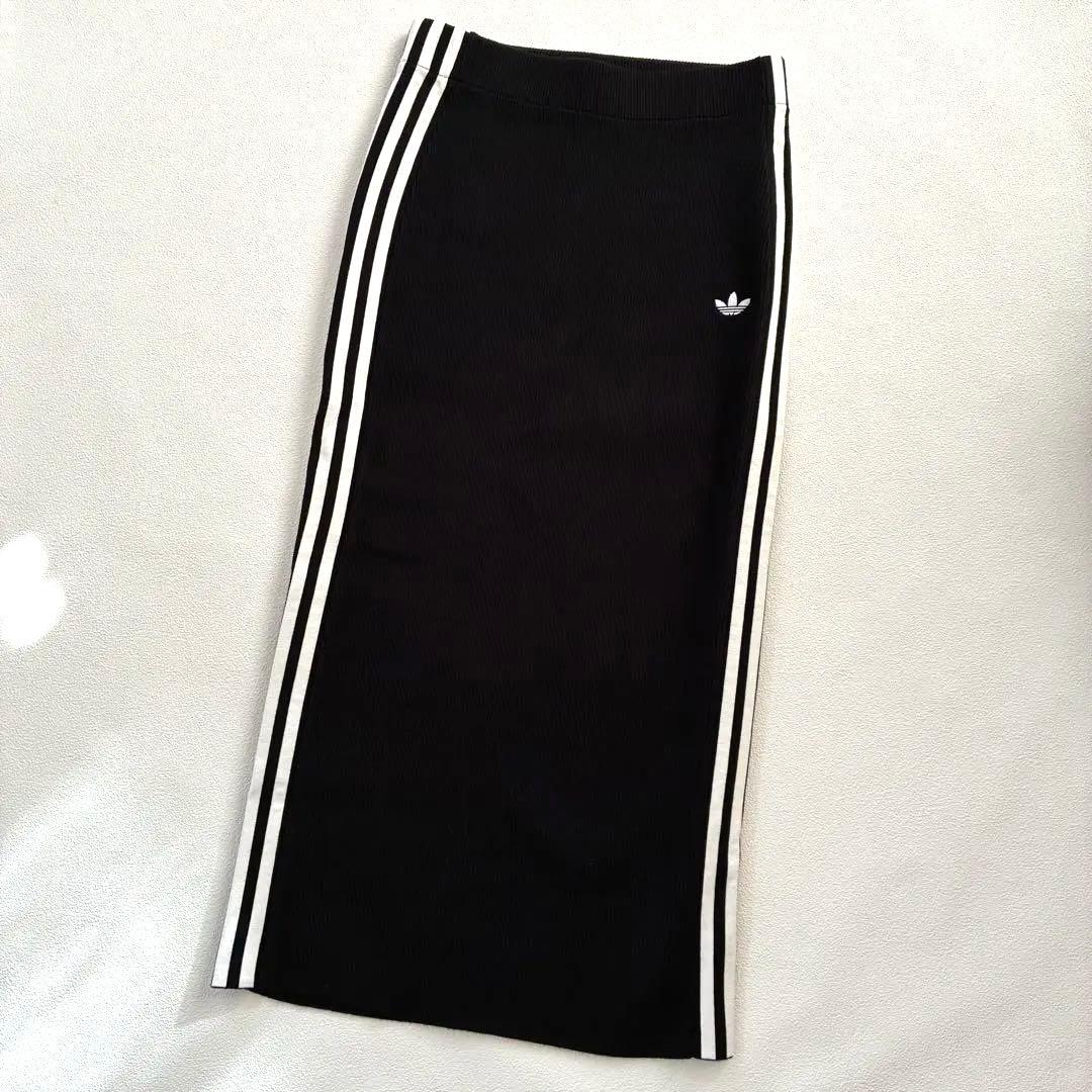 現行・試着のみ✨adidas アディカラー ニット スリーストライプス スカート