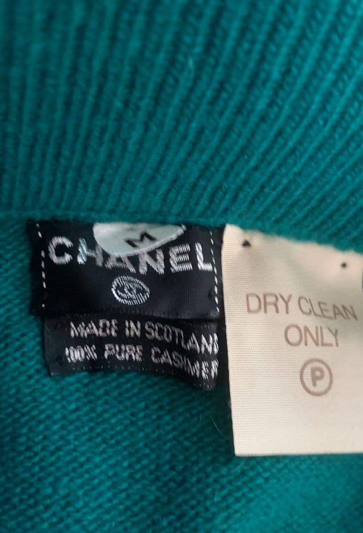 【美品】　CHANEL　カシミヤ100％カーディガン＆スカート　グリーン　Ｍ
