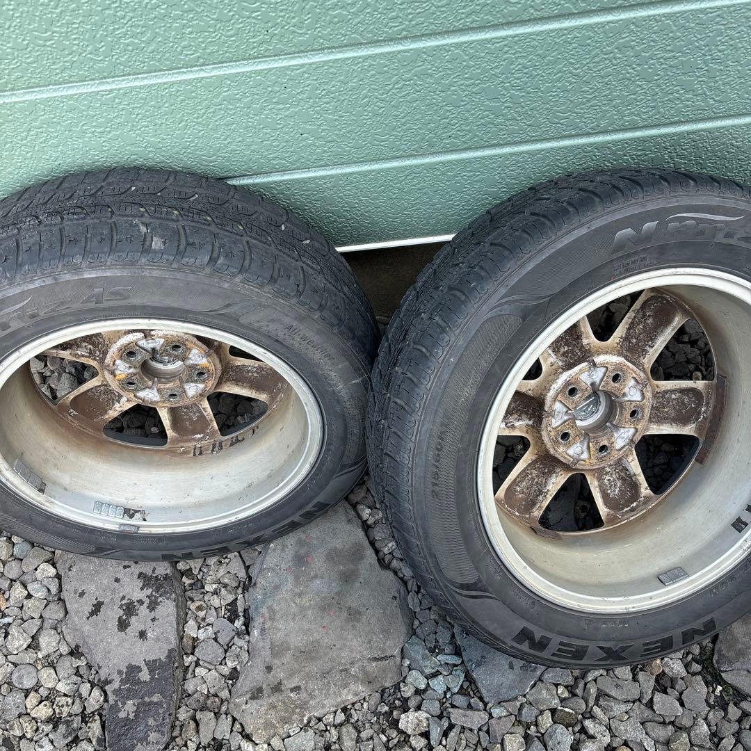 エクストレイル　ホイール　タイヤ　215/60/17R 中古