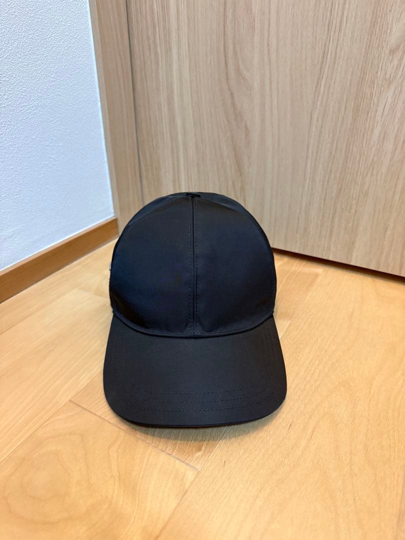 PRADA ベースボールキャップ ブラック