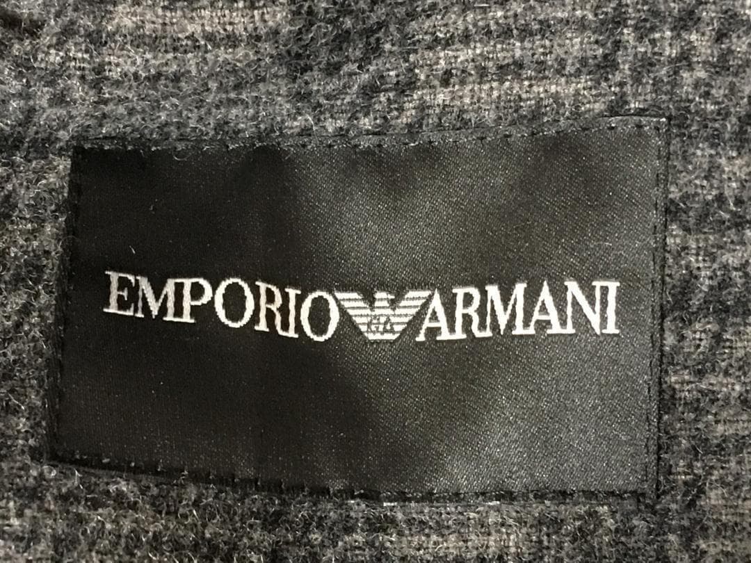 早い者勝ち！EMPORIO ARMANI 柄デザインフーディーブルゾン