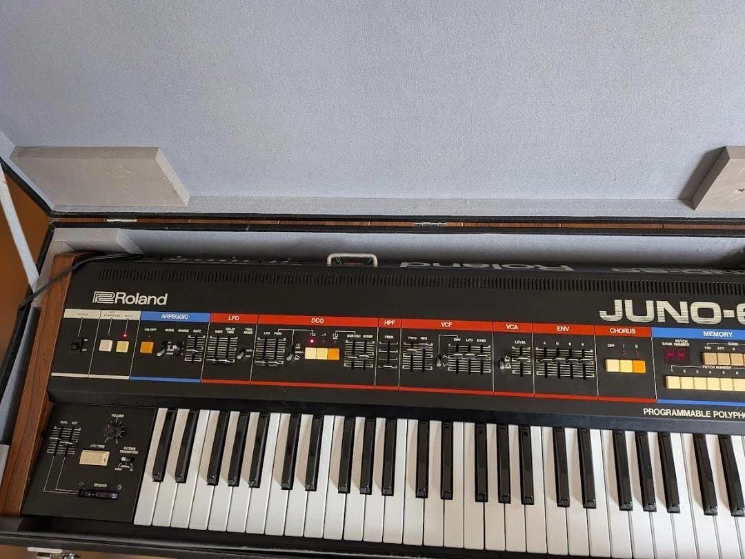 ローランド　キーボード　アナログ