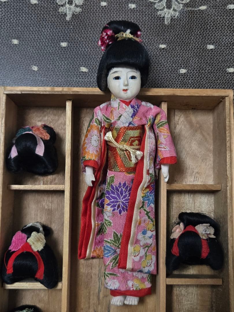 Japanese Doll with 6 Wigs　 日本人形里帰り レア　希少