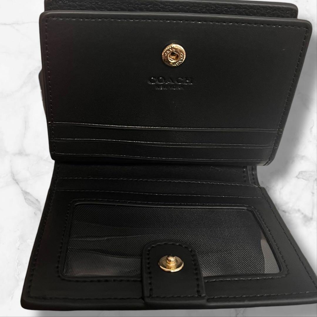新品✨ COACH コーチ 二つ折り財布 ブラック 黒 コンパクトウォレット