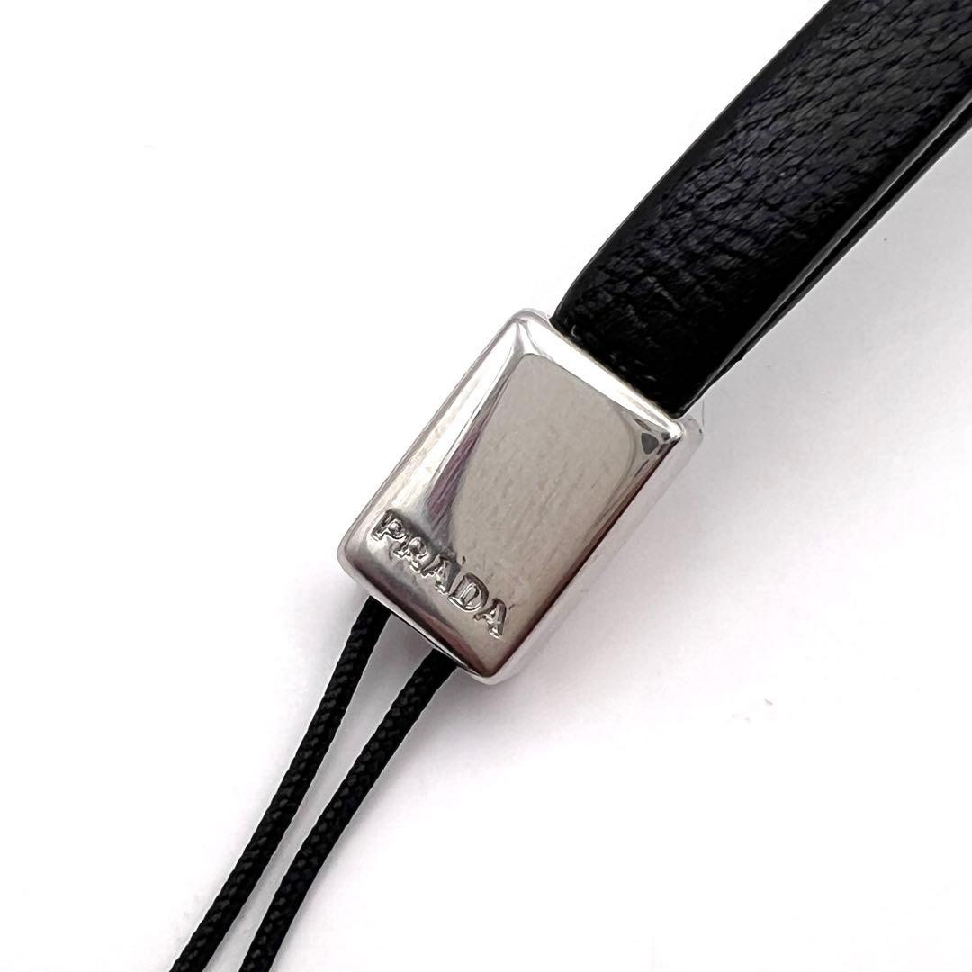 【極美品】PRADA プラダ レザー ストラップ ギャランティカード付 正規品
