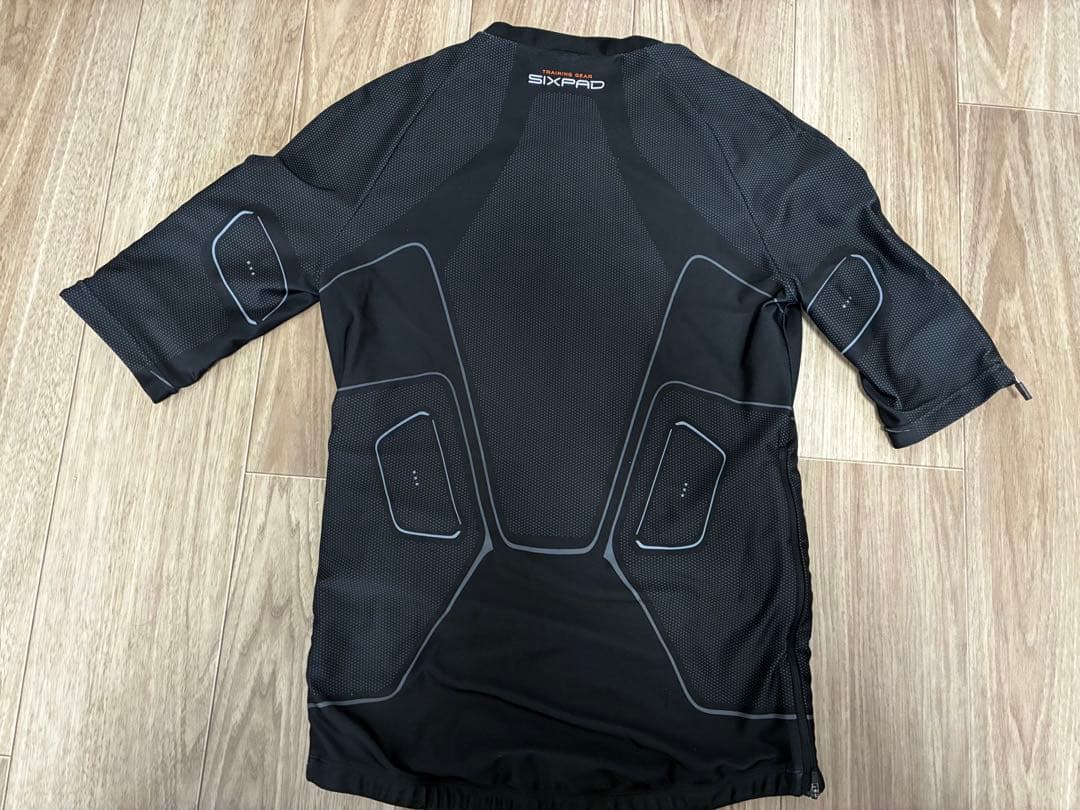 SIXPAD Powersuit Top Lサイズ　コントローラー付き　EMS