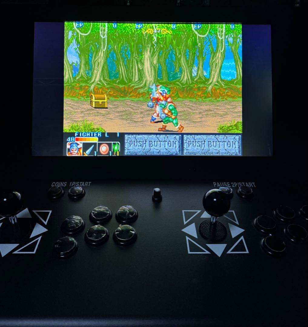 19インチ　アーケード　ゲーム筐体