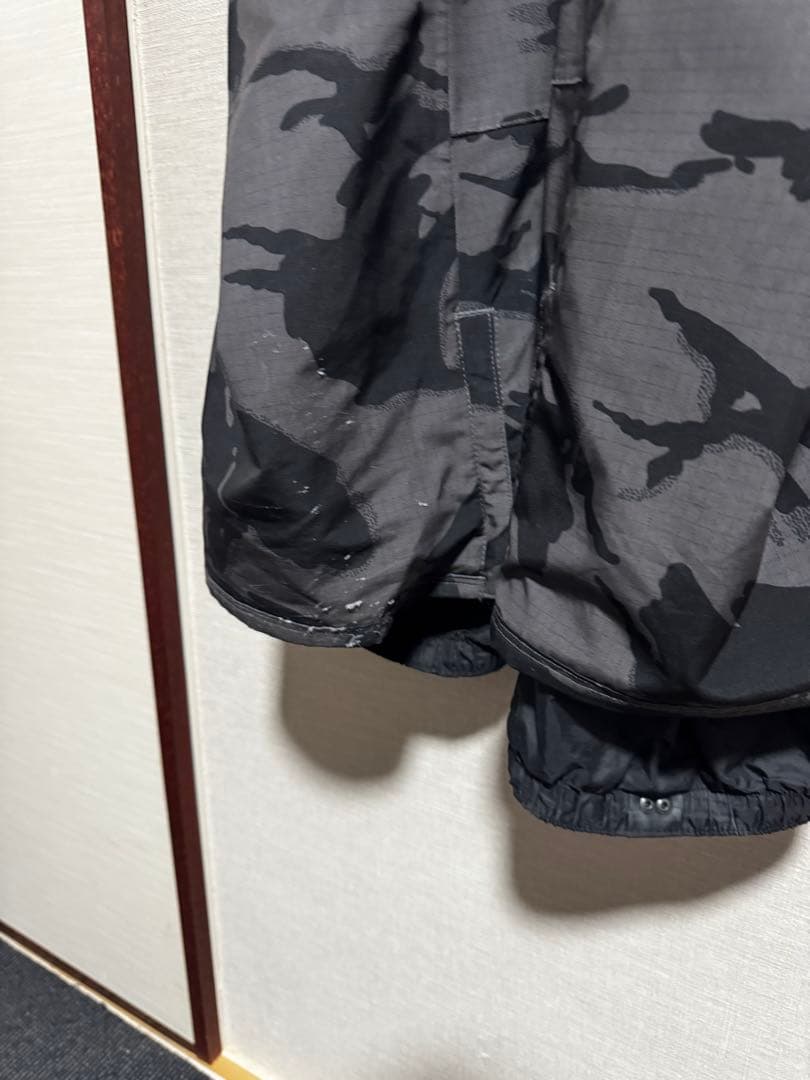 BURTON カモフラージュ柄 スノーボードウェア Lサイズ