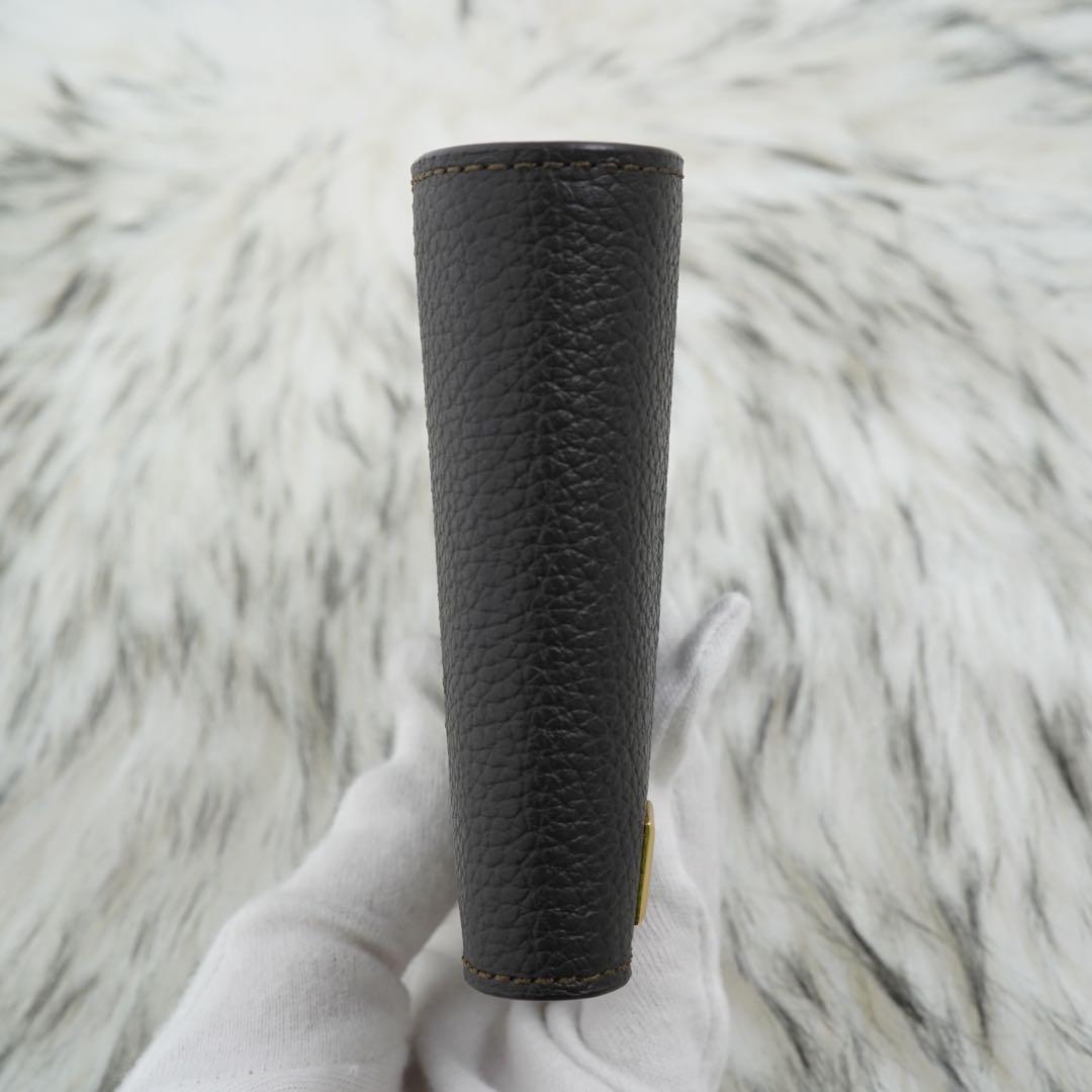 新品未使用品　箱・カード付き　dunhill ダンヒル　二つ折り財布　ロゴグラム