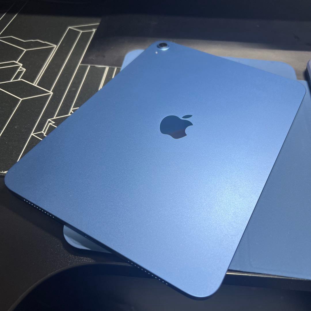 美品⭐︎iPad (A16)wi-fi 128GB 純正キーホルダーセット⭐︎