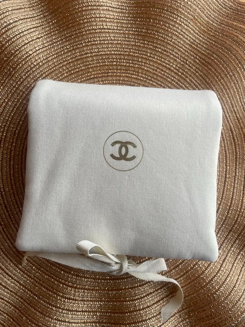 CHANEL ココマドマァゼル シークレットルックコフレ