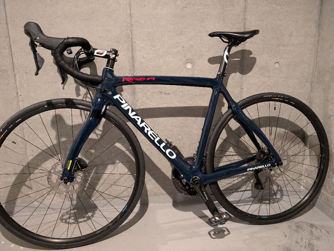 ピナレロ PINARELLO ラザ RAZHA 2022 105 ロードバイク