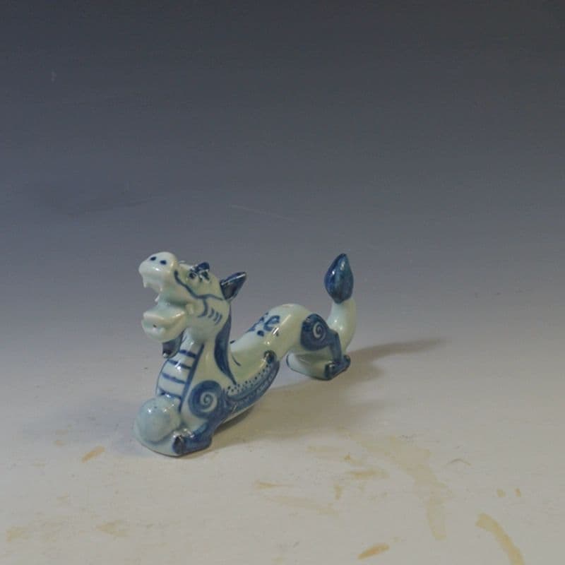 景徳鎮 陶磁器 青花龍王筆架 書道具 文房具 現代工芸品 美術品 置物
