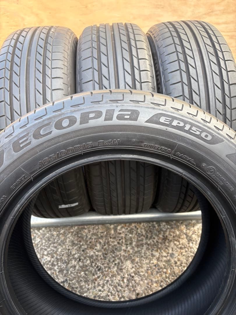 185/60R15 BRIDGESTONE EP150中古タイヤバリ溝