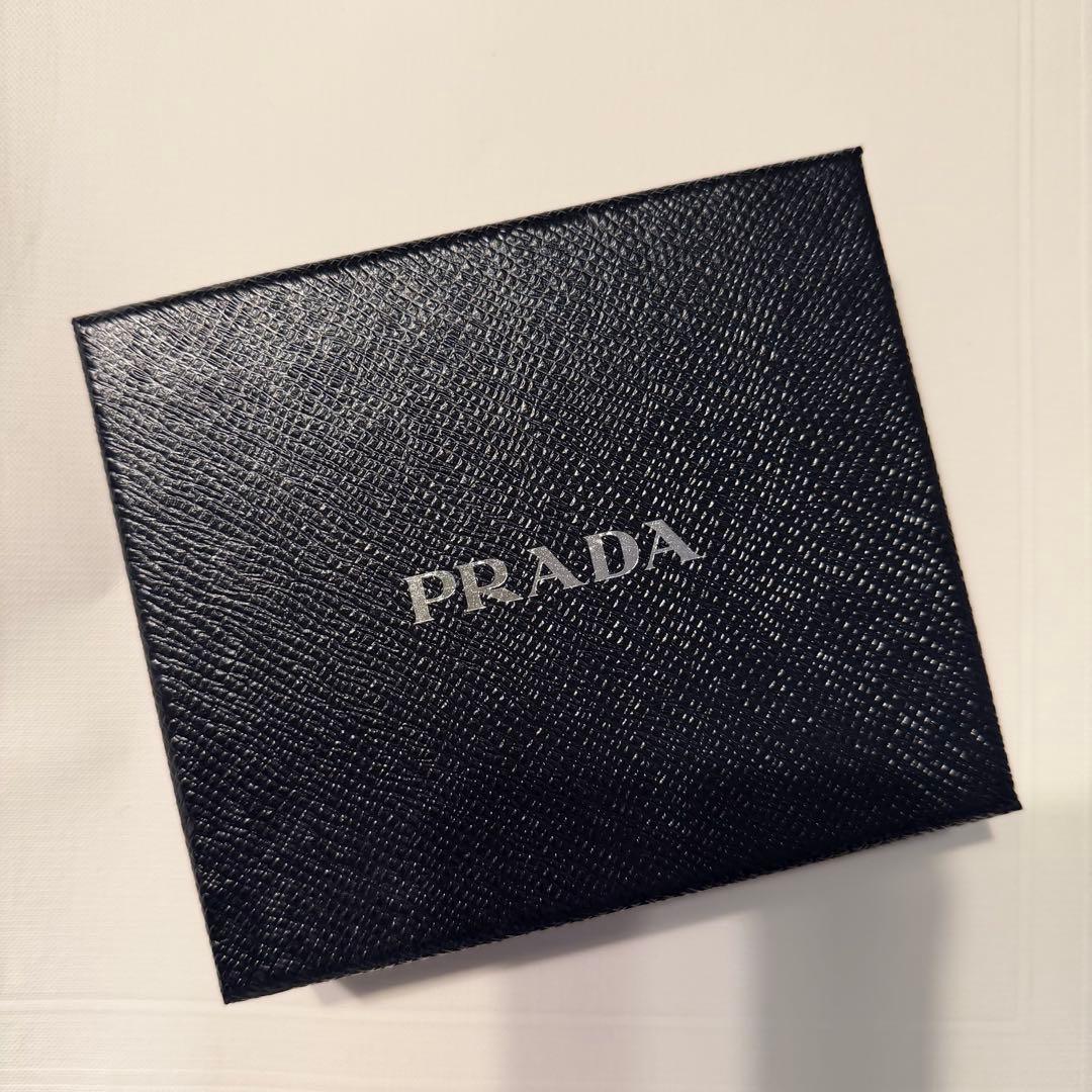 最終 PRADA プラダ 1MV204 サフィアーノメタル 二つ折り財布