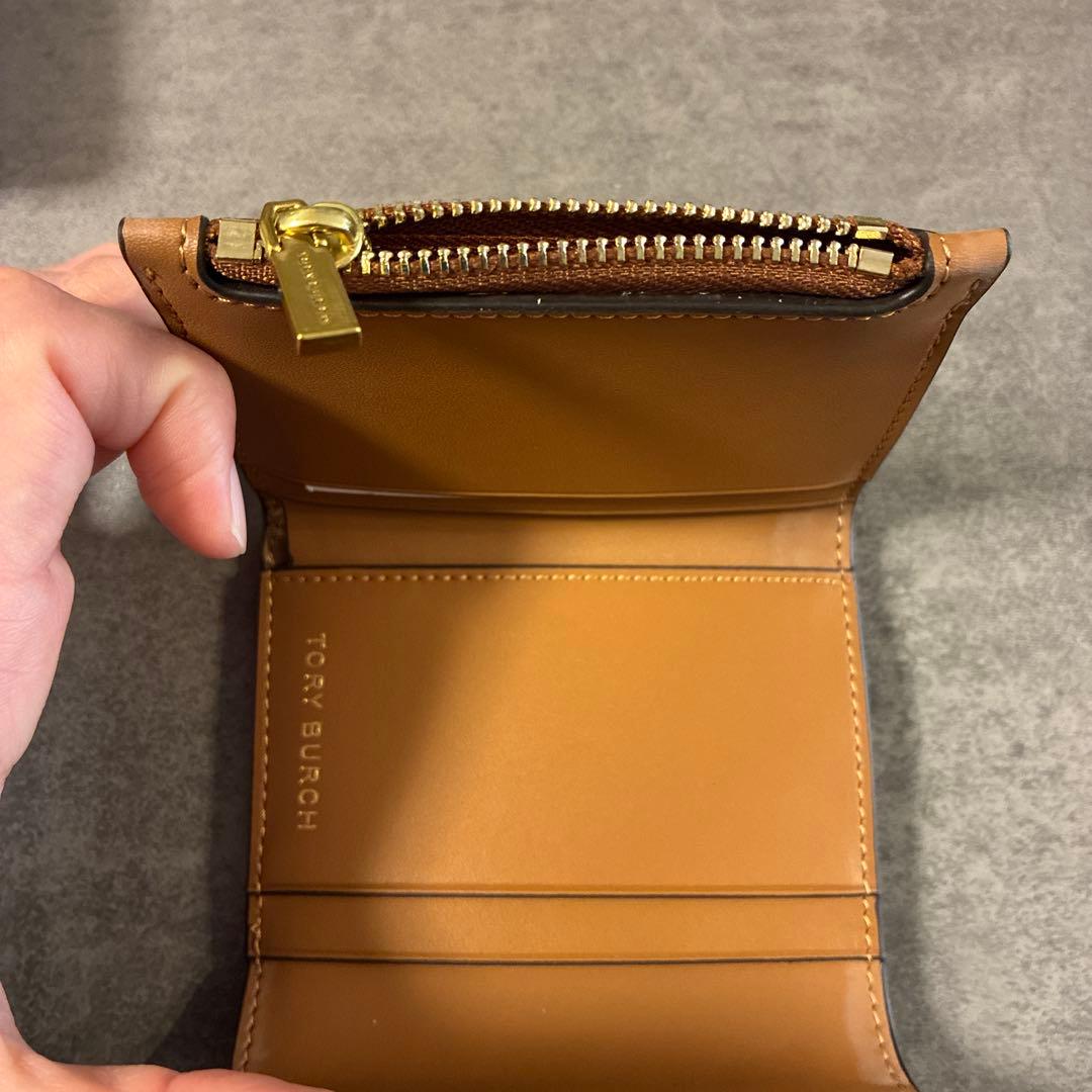 限定1点‼️ トリーバーチ　三つ折り財布　新品　茶色　キャメル