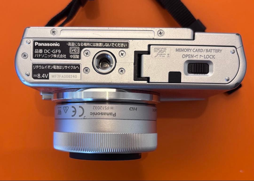 【美品】Panasonic LUMIX GF9 ミラーレス一眼